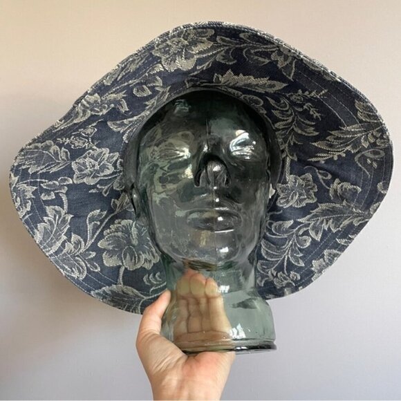 Lillie & Cohoe Floral Tapestry Brimmed Sun Bucket Hat - handmade in Canada 🇨🇦 - Picture 4 of 10